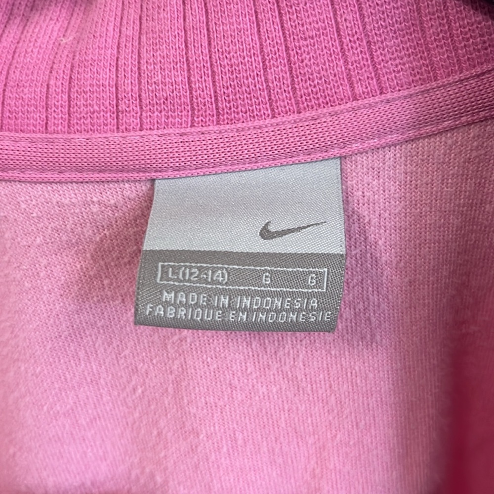 Nike’s Women's Pink Vintage Velvet Jogging suit - Picture 4 of 4